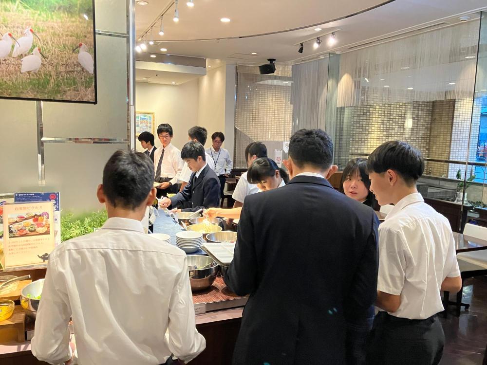 修学旅行3.2日目ホテルから班別研修1