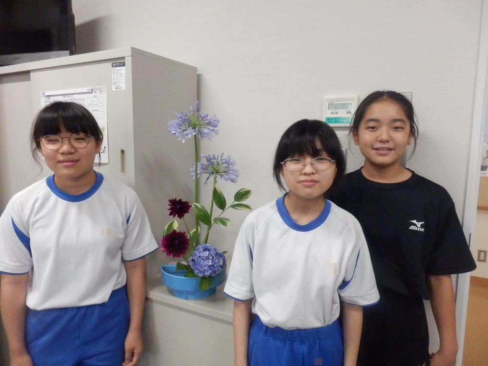 華道部の生け花1