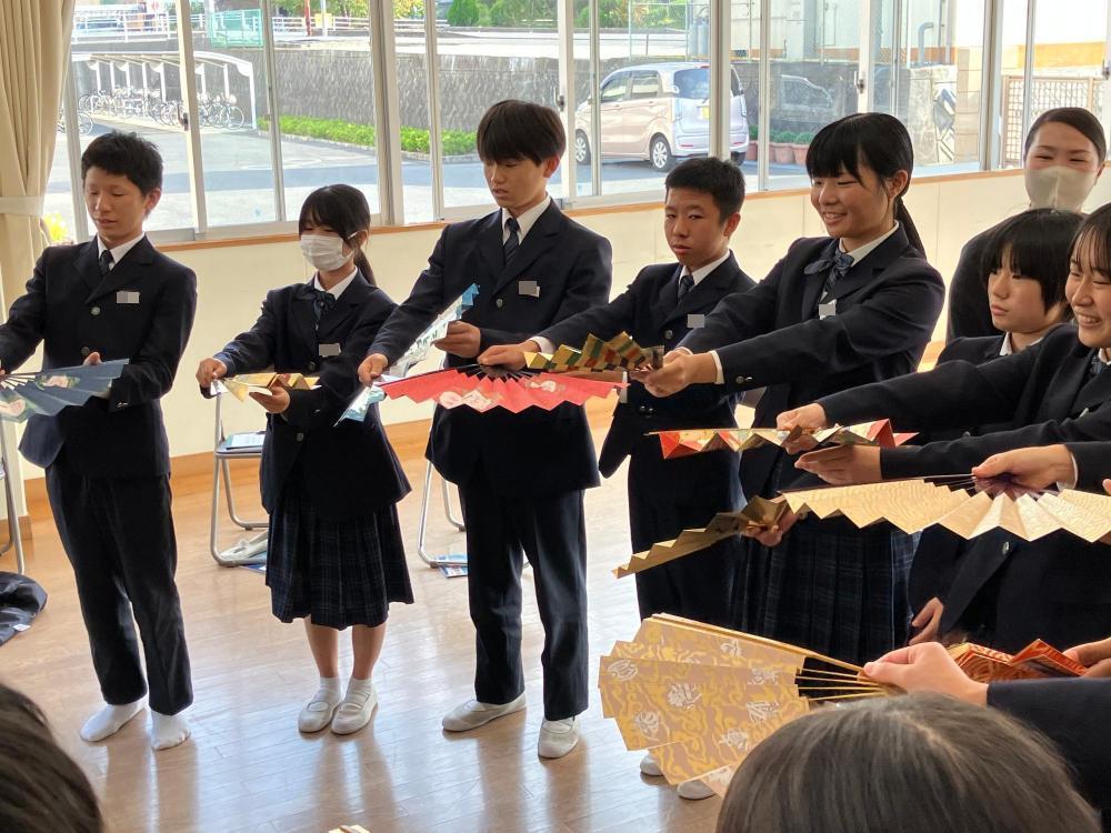 「能」の鑑賞ワークショップ3