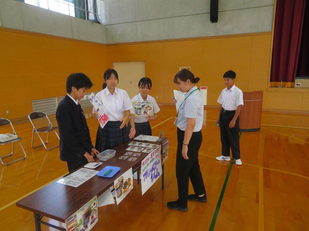 2年生商人体験接遇研修2