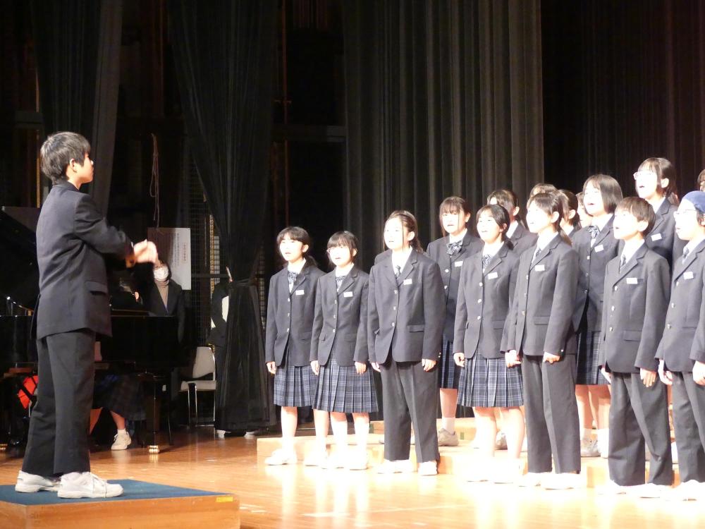 すみれ祭り ステージ発表3