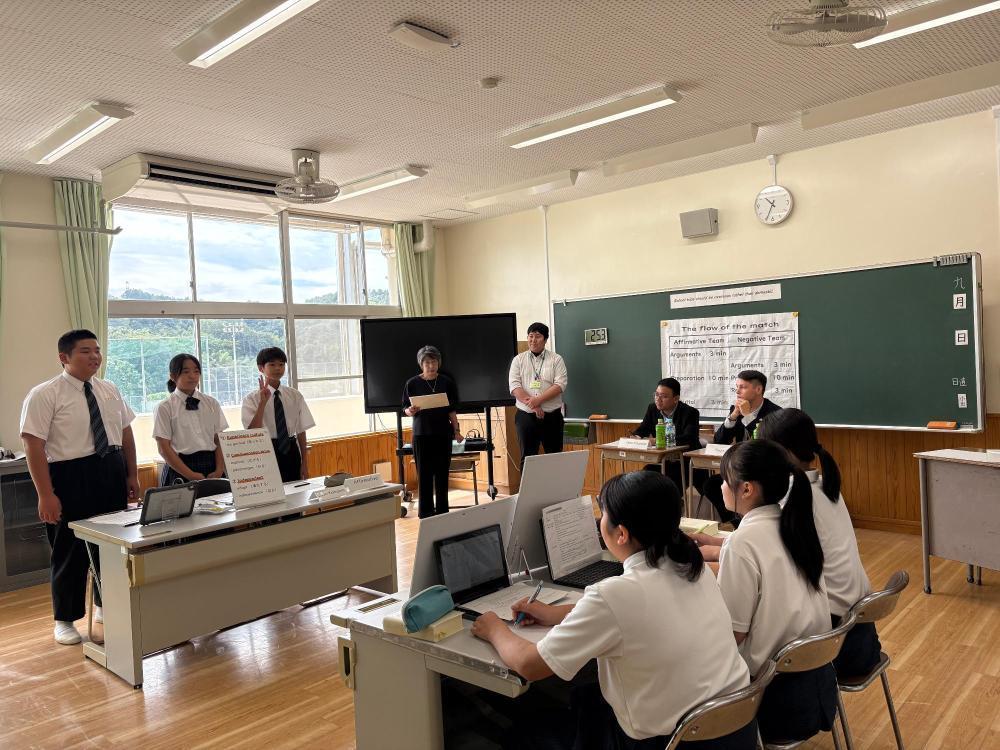 豊田郡・竹原市英語ディベート大会1
