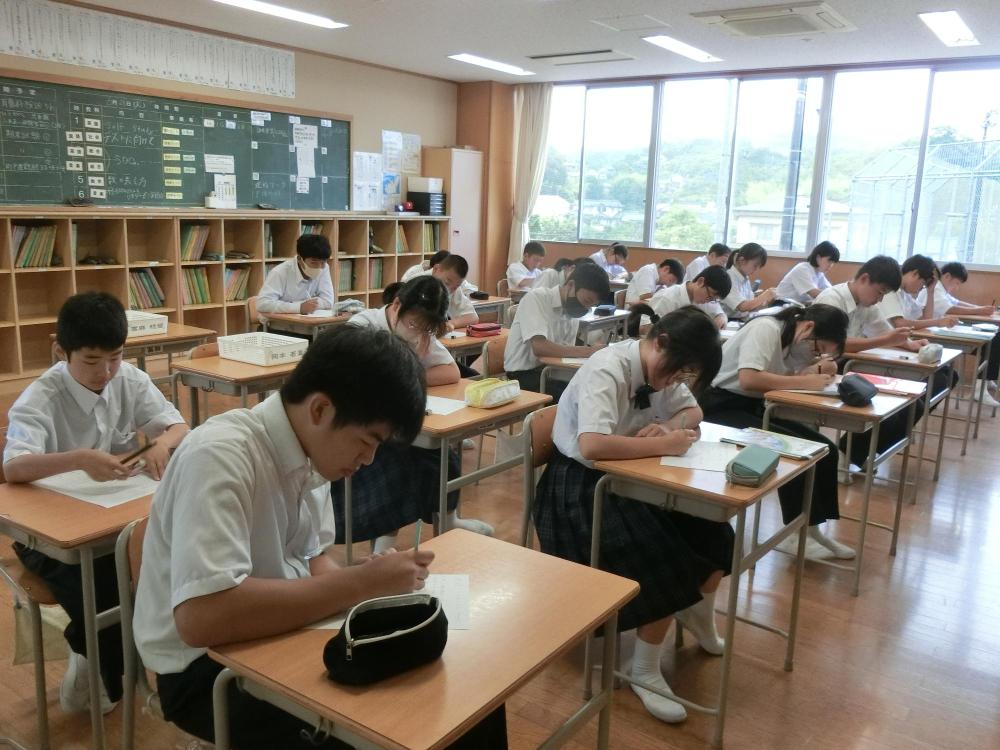 拓け未来学舎（ひらがく）の取組1